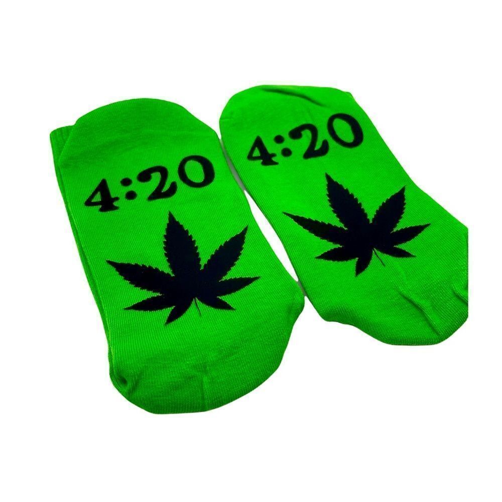NWT Wool + Pepper Co. 4:20 Bottom of Socks Crew Socks
